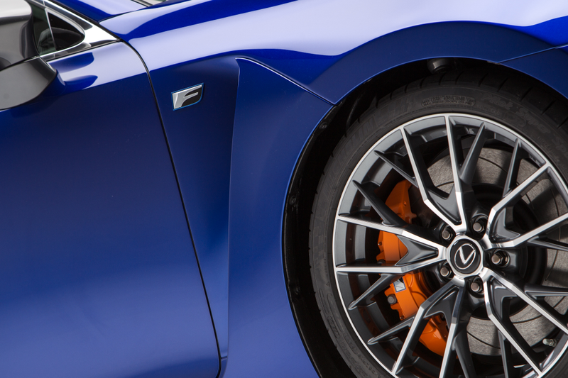 Illustration for article titled 2016 Lexus GS F gets 467-hp V8